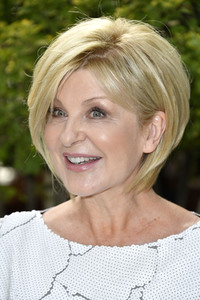 Fototermin zum 16. Internationalen Weltblutspendertag im Humboldt Carré in Berlin