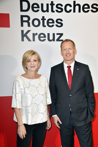 Fototermin zum 16. Internationalen Weltblutspendertag im Humboldt Carré in Berlin