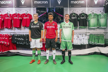 Hannover 96 Trikotpräsentation in Hannover