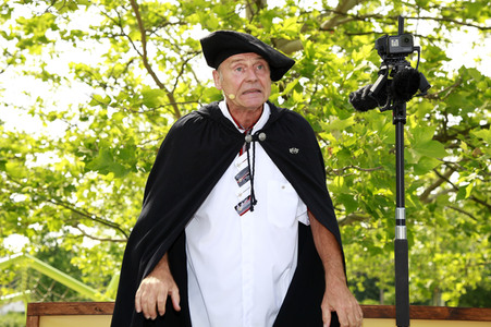 Protest-Show von Beppo Küster in Berlin