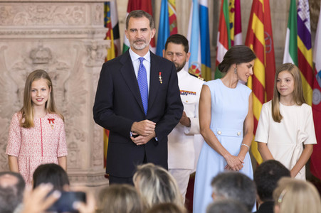 Verleihung der Zivilverdienstorden in Madrid