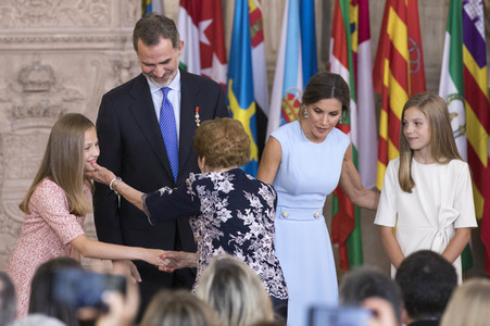 Verleihung der Zivilverdienstorden in Madrid