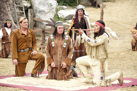 Pressetermin 'Unter Geiern - Der Sohn des Bärenjägers' in Bad Segeberg