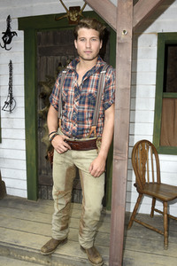 Pressetermin 'Unter Geiern - Der Sohn des Bärenjägers' in Bad Segeberg