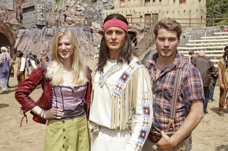 Pressetermin 'Unter Geiern - Der Sohn des Bärenjägers' in Bad Segeberg