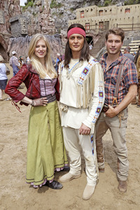 Pressetermin 'Unter Geiern - Der Sohn des Bärenjägers' in Bad Segeberg