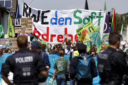 'Ende Gelände' Demonstration in Hochneukirch