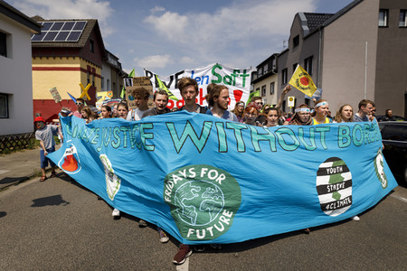 'Ende Gelände' Demonstration in Hochneukirch