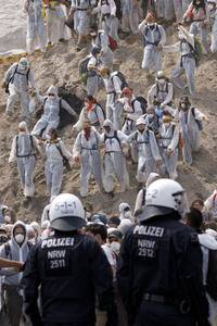 'Ende Gelände' Demonstration in Hochneukirch