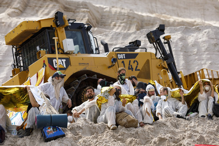 'Ende Gelände' Demonstration in Hochneukirch