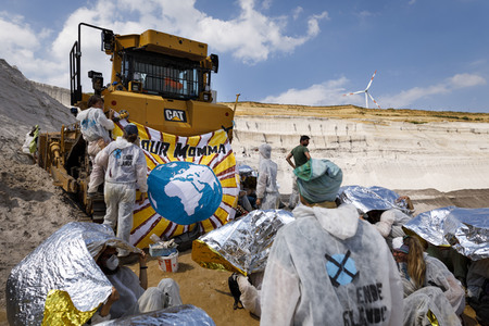 'Ende Gelände' Demonstration in Hochneukirch