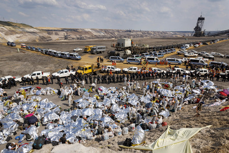 'Ende Gelände' Demonstration in Hochneukirch