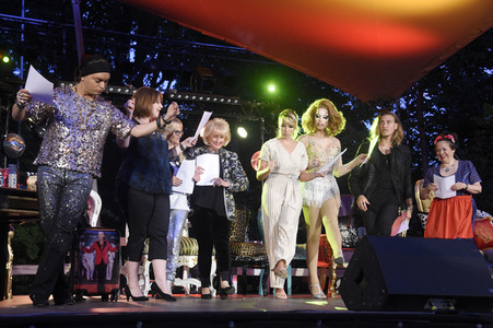 Julian F.M. Stoeckel & Friends - Die Show in Berlin