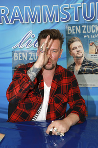 Autogrammstunde mit Ben Zucker in Großpösna