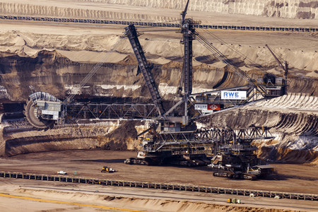 Symbolfoto Schaufelradbagger