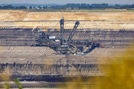 Symbolfoto Schaufelradbagger