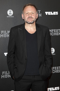 Festivaleröffnung und Filmpremiere 'The Art of Self-Defense', Filmfest München 2019