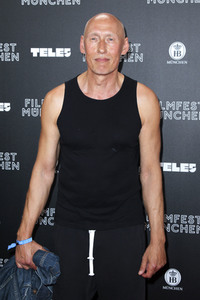 Festivaleröffnung und Filmpremiere 'The Art of Self-Defense', Filmfest München 2019