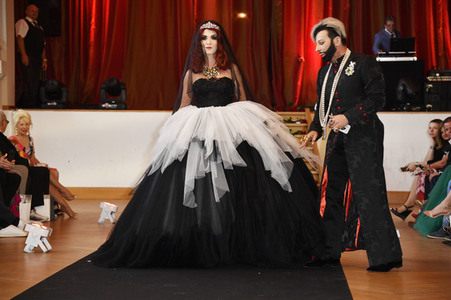 Präsentation der Brautmodenkollektion Pompöös by Semiha Bähr in Berlin