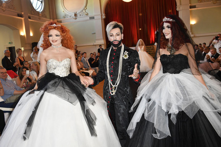 Präsentation der Brautmodenkollektion Pompöös by Semiha Bähr in Berlin