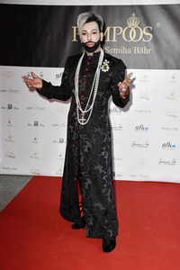 Präsentation der Brautmodenkollektion Pompöös by Semiha Bähr in Berlin