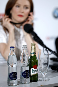 Photocall und Pressekonferenz 'After the Wedding', Karlovy Vary International Film Festival 2019