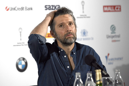 Photocall und Pressekonferenz 'After the Wedding', Karlovy Vary International Film Festival 2019