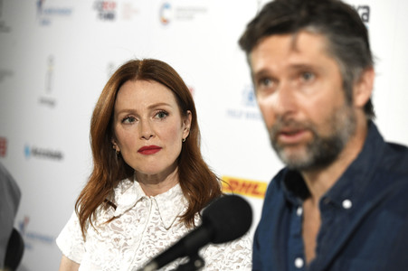 Photocall und Pressekonferenz 'After the Wedding', Karlovy Vary International Film Festival 2019