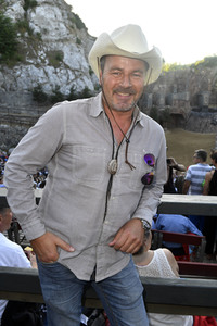 Premiere 'Unter Geiern - Der Sohn des Bärenjägers' in Bad Segeberg