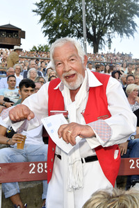 Premiere 'Unter Geiern - Der Sohn des Bärenjägers' in Bad Segeberg