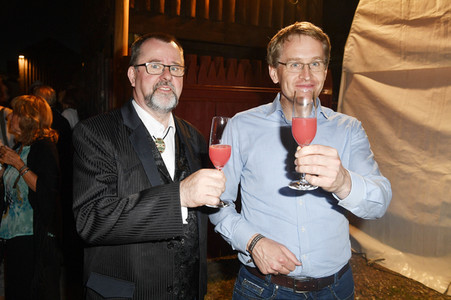 Premiere 'Unter Geiern - Der Sohn des Bärenjägers' in Bad Segeberg