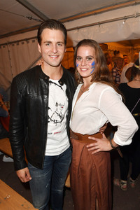 Premiere 'Unter Geiern - Der Sohn des Bärenjägers' in Bad Segeberg