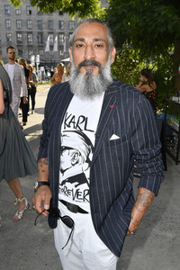 Guido Maria Kretschmer Fashion Show auf der Berlin Fashion Week Spring/Summer 2020