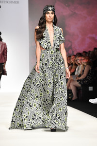 Guido Maria Kretschmer Fashion Show auf der Berlin Fashion Week Spring/Summer 2020