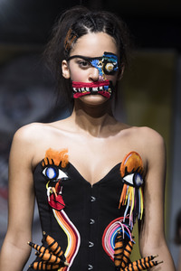 Maya Hansen Fashion Show auf der Mercedes-Benz Fashion Week Madrid Spring/Summer 2020
