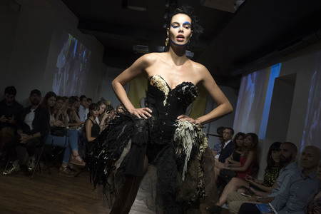 Maya Hansen Fashion Show auf der Mercedes-Benz Fashion Week Madrid Spring/Summer 2020