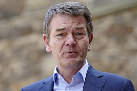 Settermin 'Unsere wunderbaren Jahre' in Solingen