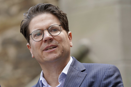 Settermin 'Unsere wunderbaren Jahre' in Solingen