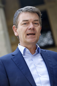 Settermin 'Unsere wunderbaren Jahre' in Solingen