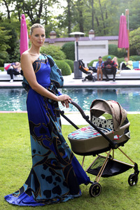 Cybex by Karolina Kurkova Fashion BBQ auf der Berlin Fashion Week Spring/Summer 2020