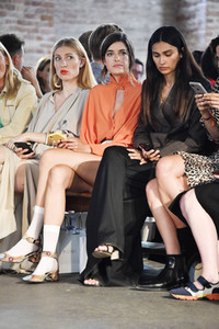 Nobi Talai Fashion Show auf der Berlin Fashion Week Spring/Summer 2020