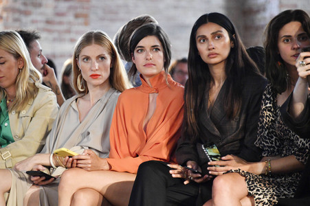 Nobi Talai Fashion Show auf der Berlin Fashion Week Spring/Summer 2020