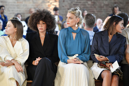 Nobi Talai Fashion Show auf der Berlin Fashion Week Spring/Summer 2020