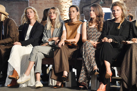 Nobi Talai Fashion Show auf der Berlin Fashion Week Spring/Summer 2020