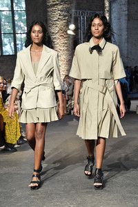 Nobi Talai Fashion Show auf der Berlin Fashion Week Spring/Summer 2020