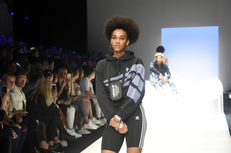 Adidas Fashion Show auf der About You Fashion Week in Berlin