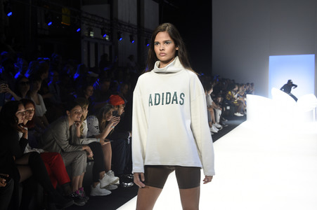 Adidas Fashion Show auf der About You Fashion Week in Berlin