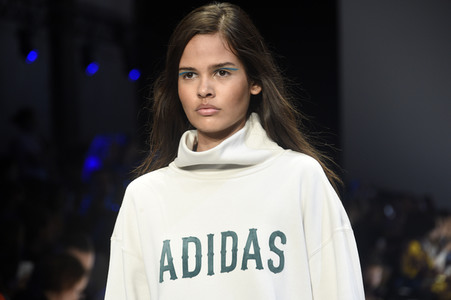 Adidas Fashion Show auf der About You Fashion Week in Berlin