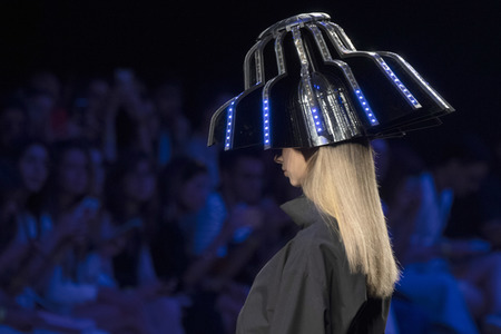 Alaska Fashion Show auf der Mercedes-Benz Fashion Week Madrid Spring/Summer 2020