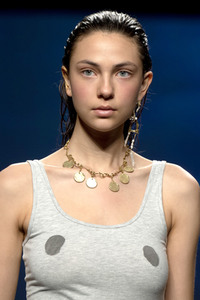 Di Petsa Fashion Show auf der Mercedes-Benz Fashion Week Madrid Spring/Summer 2020